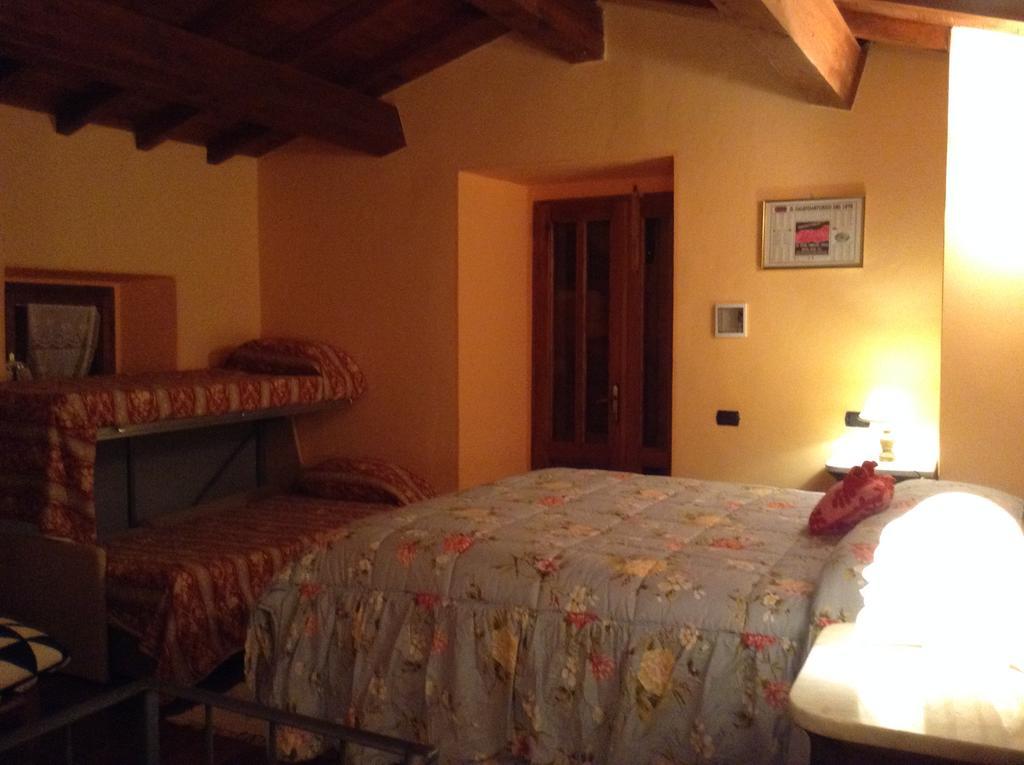 Casello Orecchiella San Romano Esterno foto