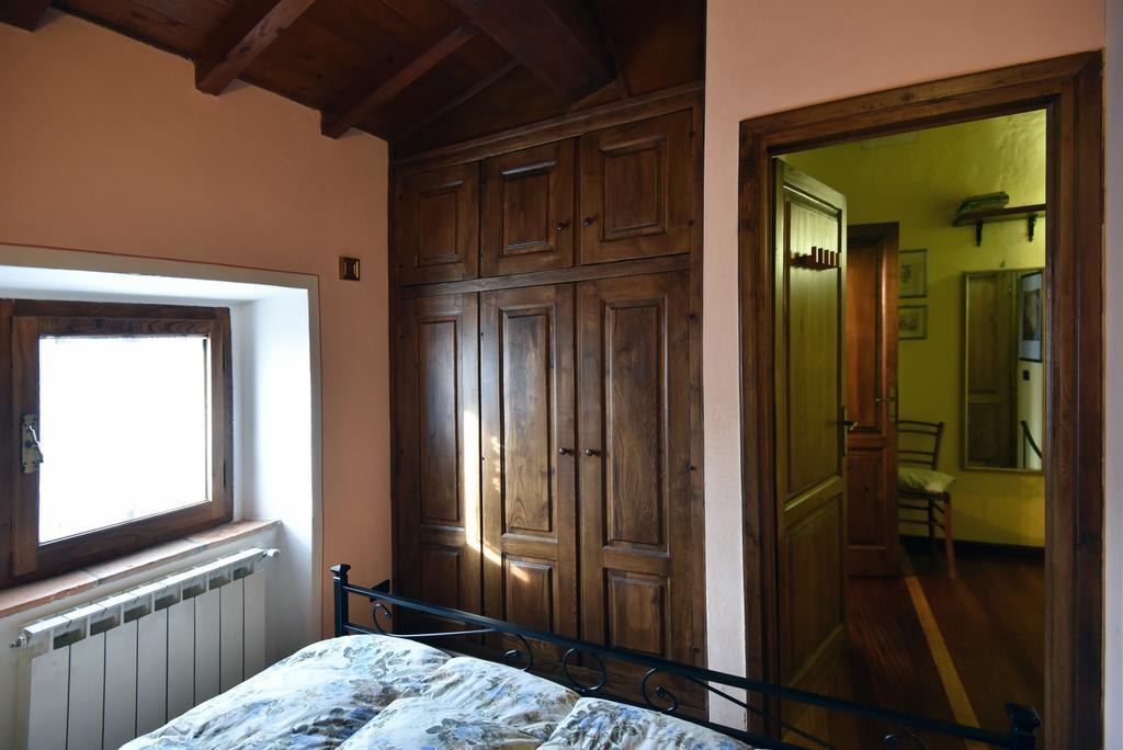 Casello Orecchiella San Romano Esterno foto