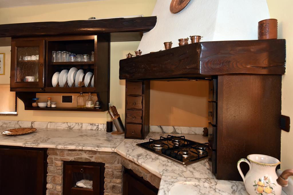 Casello Orecchiella San Romano Esterno foto